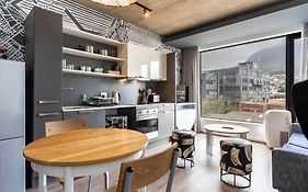 414 Wex1 By Perch Stays